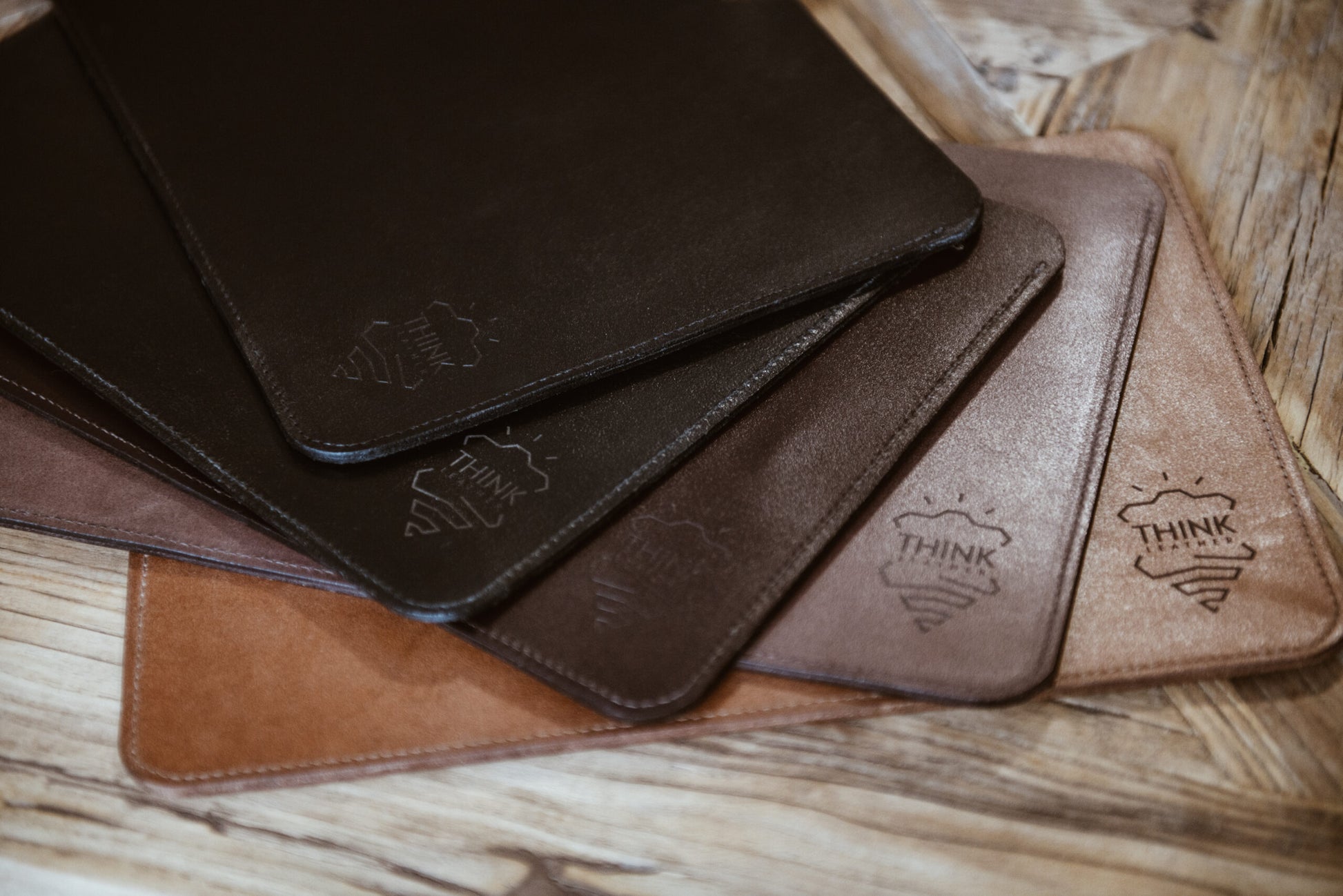 COVER MACBOOK 13"SLEEVE dark brown-2